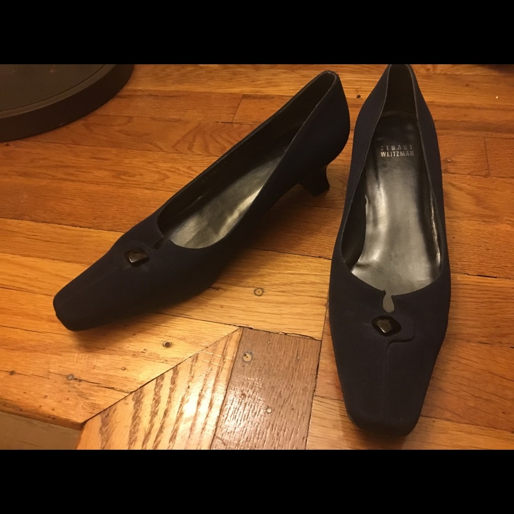 Stuart Weitzman pumps